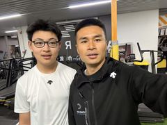 -超菲特健身工作室(晨月店)