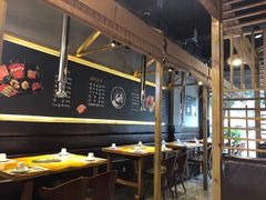 大堂-唯成•韩国炭火烤肉 유성고기