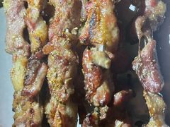 -洞庭洲·防空洞火锅·铜锅涮肉·烧烤(新百广场店)