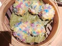 -包整·丝娃娃(一览甲秀楼风景店)