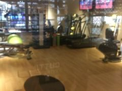 -康斐斯健身(银泰创意城店)