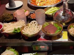 -九牧鱻·渝老鬼重庆火锅(人民路店)