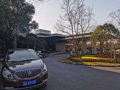 -上海怡沁园度假酒店