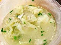 -覃肥叔桂林米粉(粮道街店)