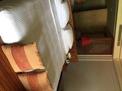 三亚亚龙湾华宇度假酒店(原三亚华宇皇冠假日酒)-三亚亚龙湾雅高美爵酒店
