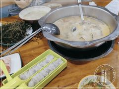 糟柏醋火锅-老何家后安粉·糟粕醋海鲜火锅(三亚湾椰梦长廊店)