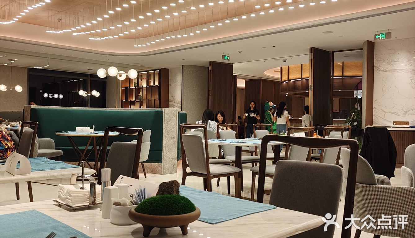 南宁新开的!希尔顿自助餐