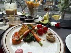 -Mark&Mars Restaurant