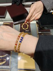 -周大福CHOW TAI FOOK(浦东八佰伴店)