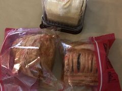 -红宝石·鲜奶小方·海派西点房(金杨店)