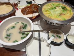 -梅利汴京烤鸭•开封豫菜地标店(东司门店)
