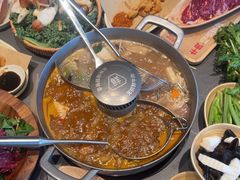 -左庭右院鲜牛肉火锅(浦江欢乐颂店)