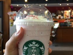 草莓白巧克力星冰乐-星巴克(佛山顺德大融城店)