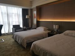 -东方帝景假日酒店