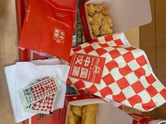 -塔斯汀中国汉堡(徐汇汇京广场店)
