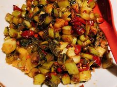 口味下饭菜-吃饭皇帝大(合生汇店)