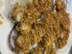 蒜茸扇贝-天伦海鲜·老味道·青岛菜(栈桥天主教堂店)
