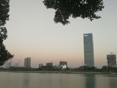 -仑头海鲜城(仑头环村南路店)