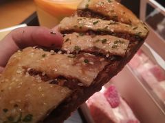 -奈雪的茶(百盛店)