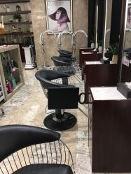 -AKOZO Beauty Salon