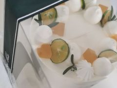 -山与蓝·轻糖鲜果蛋糕(勒泰店)