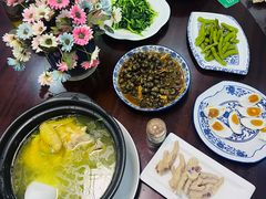 -小陆莲花蟹园农家乐(莲花岛店)