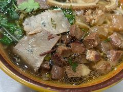 -花溪牛肉粉(八鸽岩店)