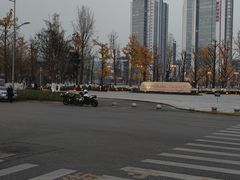 -两江幸福广场