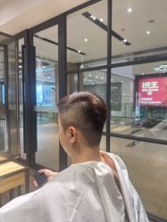 -Air Plus 美发沙龙