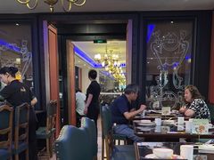 -新白鹿餐厅(百联中环店)