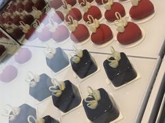 -罗红摄影艺术馆