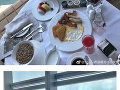-OZONE 顶楼酒吧(香港丽思卡尔顿酒店)