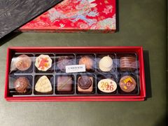 -Laderach 莱德拉(上海环贸iapm店)