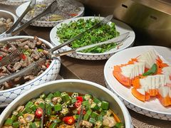 -黑金·寻焰自助百汇·烤肉·火锅(中街店)