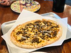 烤牛肉披萨-I HOLIC艾豪丽披萨(KKone店)