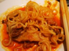 -三清洞摩西韩式年糕火锅(威高广场店)