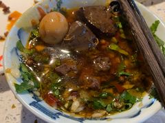 -二荆条·蜀鲜汇城市森林火锅