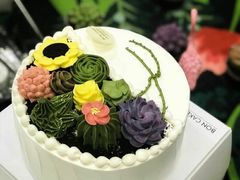 彩虹蛋糕-BONCAKE裱花蛋糕(万象汇店)