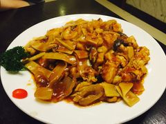 -金牌餐厅·天津菜·八珍豆腐·老爆三(瓷房子店)