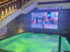 -浅深(世茂滨江精品店)