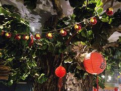 -八府香鸭·啫啫煲(华山路店)