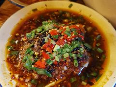 -拈签一笑黄牛肉辣卤串串