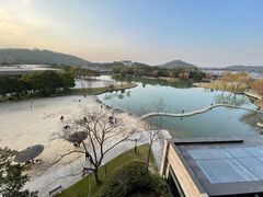-上海佘山世茂艾美酒店