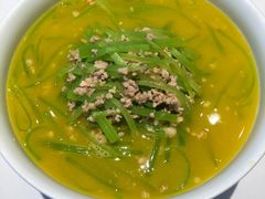 -皇冠明珠鱼翅楼(水上公园店)