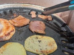 -梅梅家的烤肉店(槐北路店)