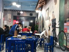 大堂-马路边边·成都串串(翠柏路店)