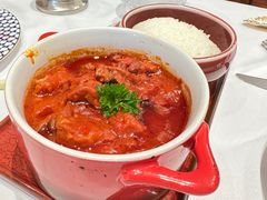 罐焖牛肉配米饭-哈拉硕俄式西餐