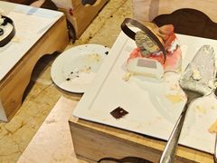 -大中华希尔顿酒店-念自助餐·嗨啤·小龙虾