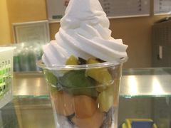 -三佰瑞冻酸奶(凯德MALL店)