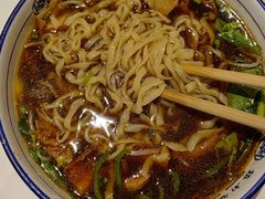 -镇南锅盖面馆(解放路店)